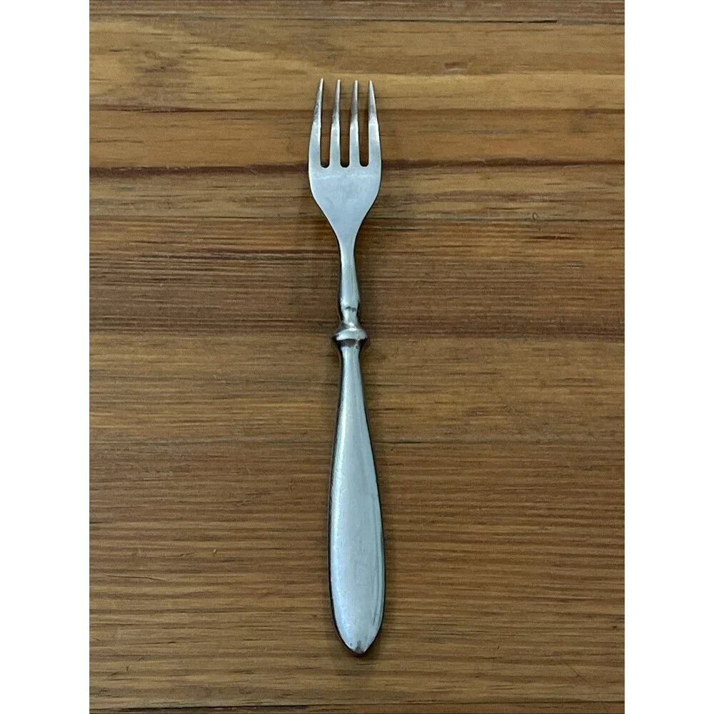 Cambridge Townhouse Satin Stainless Dinner Fork 8